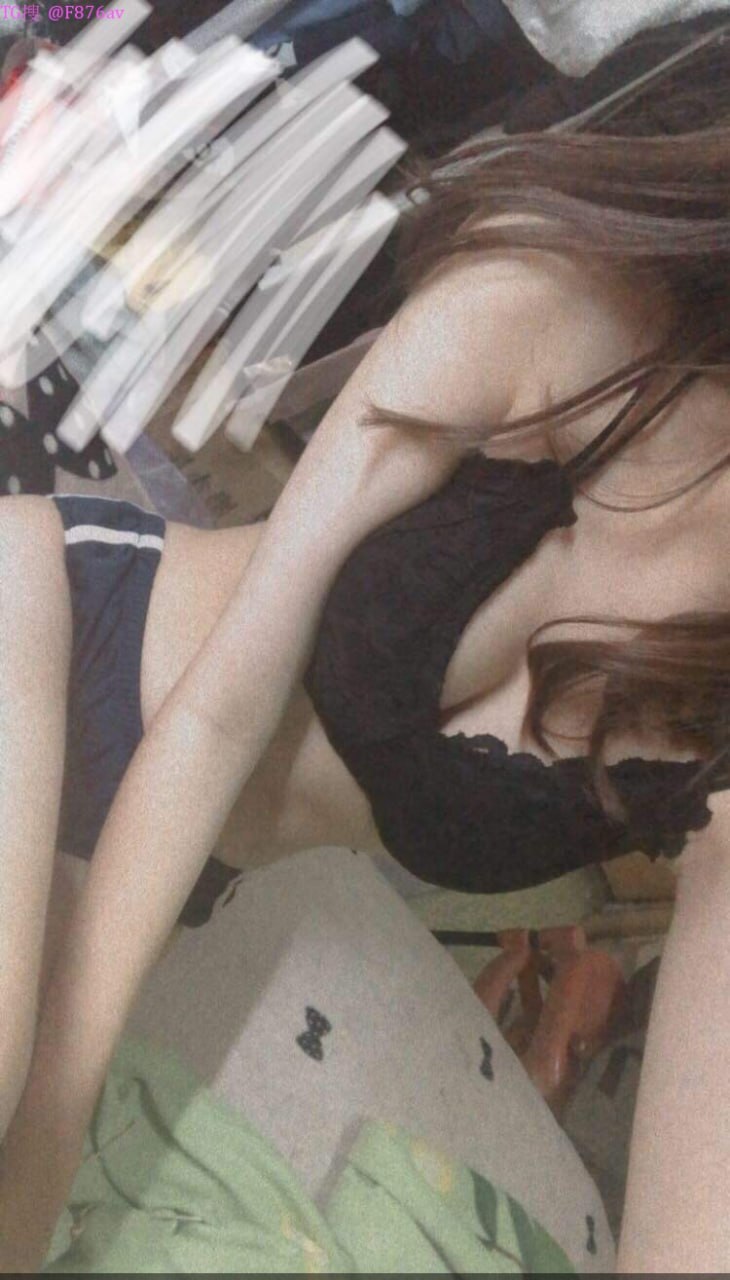 Sống chung mà em kế cho anh trai hết bất ngờ này đến bất ngờ khác